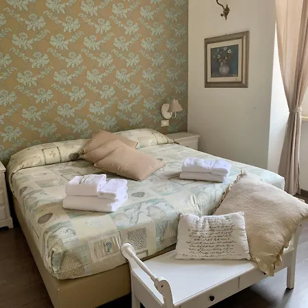 Guest House Casa Vicenza Rome Exterior photo