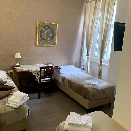 Guest House Casa Vicenza Rome Room photo